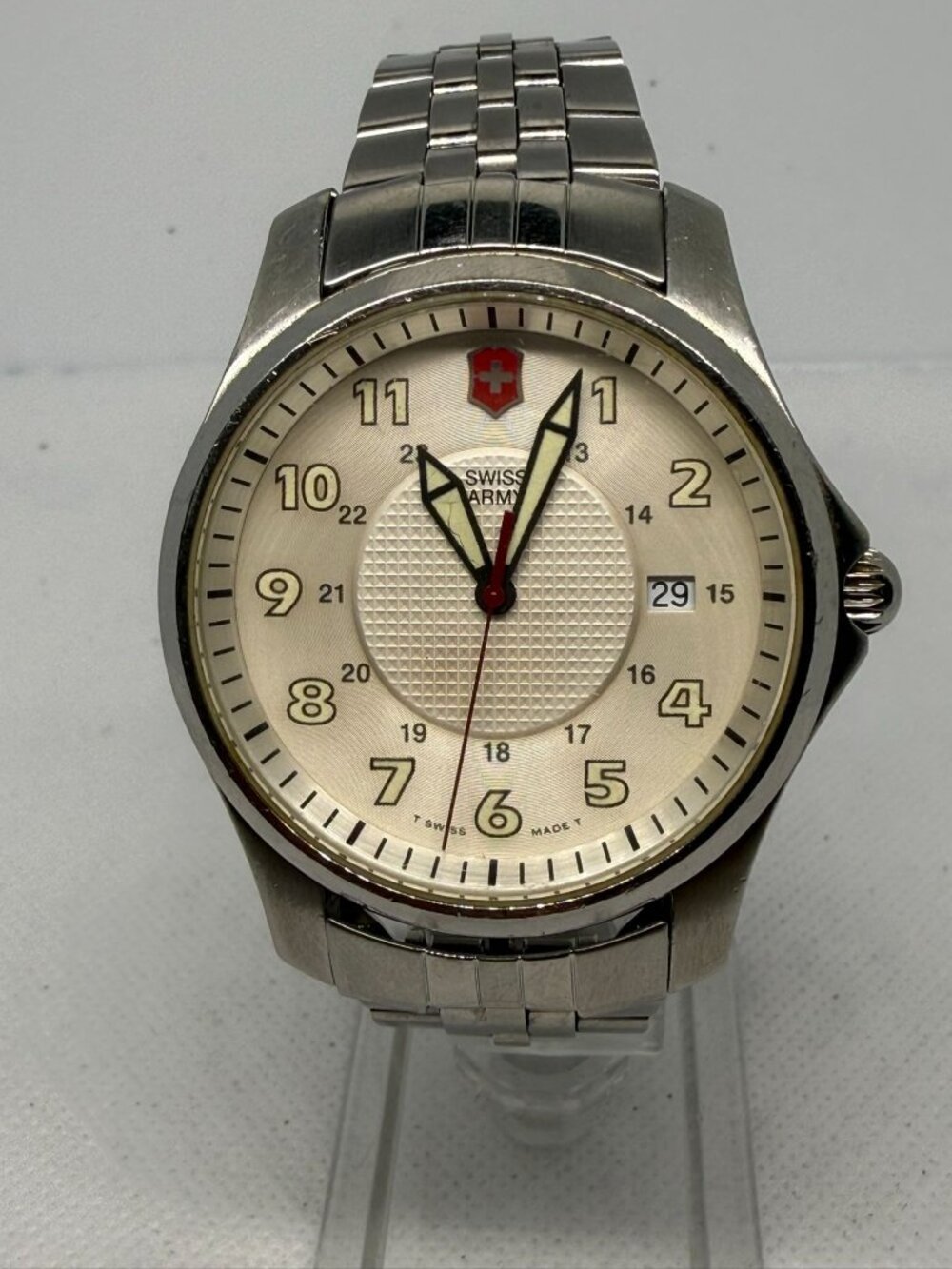 Victorinox Swiss Army Men's Stainless Steel White Dial Swiss Bracelet Watch